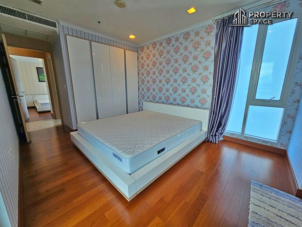 2 Bedroom In The Palm Wongamat Condo For Sale Image 16