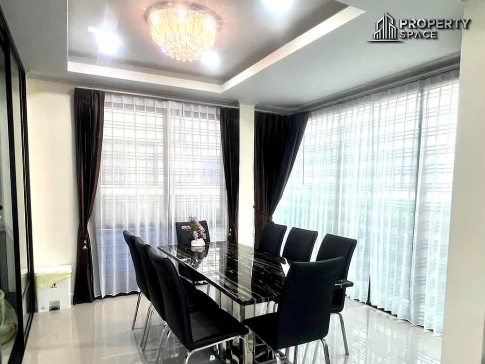 Modern 3-Bedroom Spacious Pool Villa for Sale and Rent (Pet Friendly) in East Pattaya – Naklua Image 7