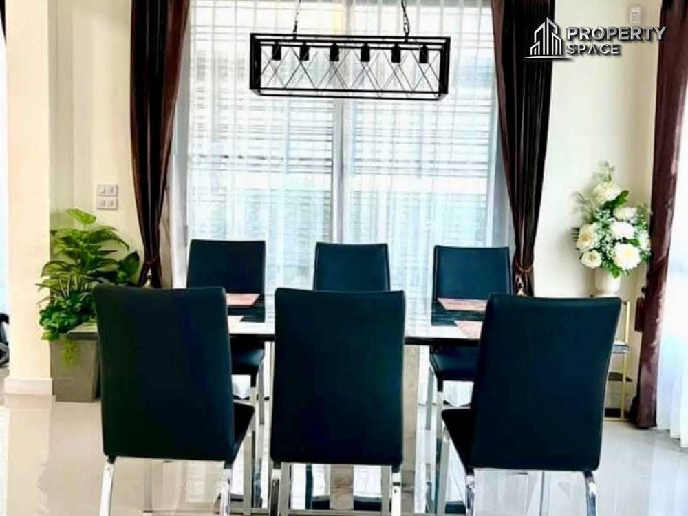 Modern 3-Bedroom Spacious Pool Villa for Sale and Rent (Pet Friendly) in East Pattaya – Naklua Image 9