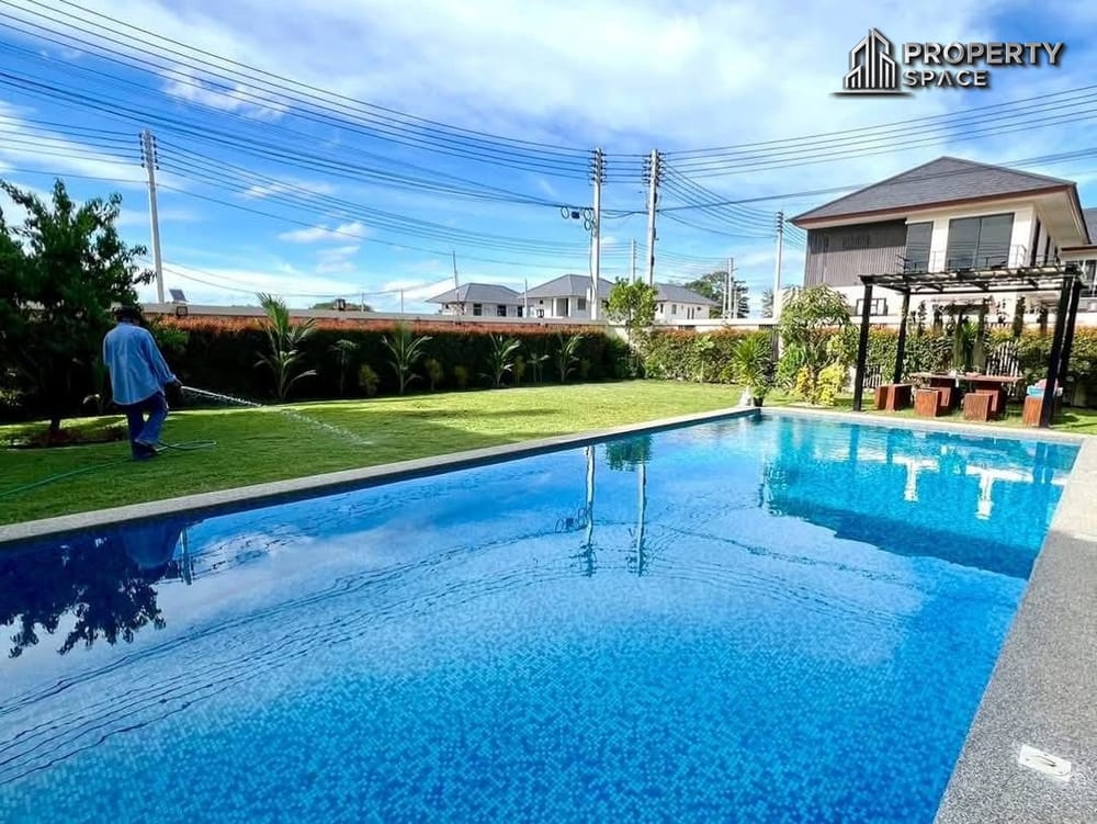 Modern 3-Bedroom Spacious Pool Villa for Sale and Rent (Pet Friendly) in East Pattaya – Naklua Image 5