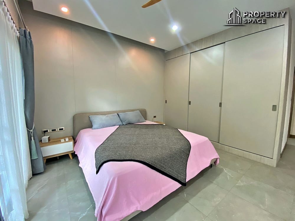 Modern Spacious 2 Bedroom Pool Villa in Huai Yai  Baan Pattaya 6 For Sale Image 14