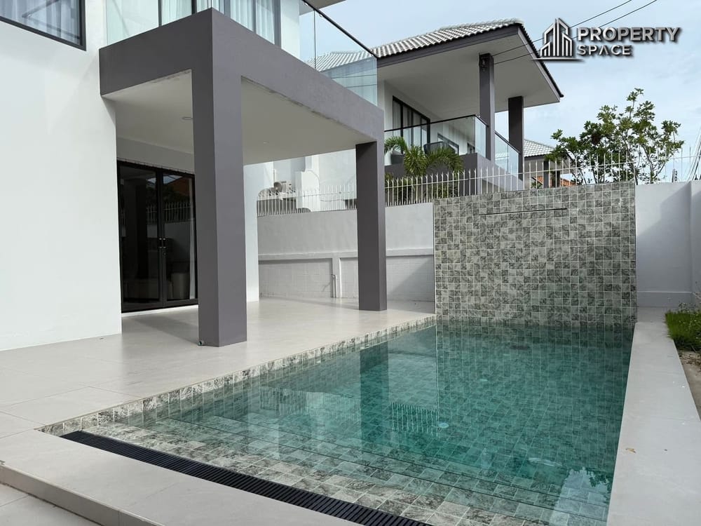 5 Bedroom Modern Luxury Pool Villa Close To Jomtien Beach For Rent Image 4