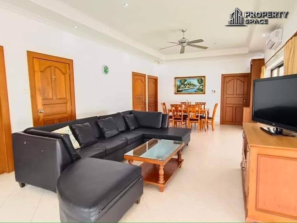 Quick Sale! 3-Bedroom Single Story Pool Villa With Tenant in Jomtien For Sale Image 3