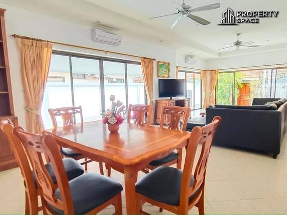 Quick Sale! 3-Bedroom Single Story Pool Villa With Tenant in Jomtien For Sale Image 8