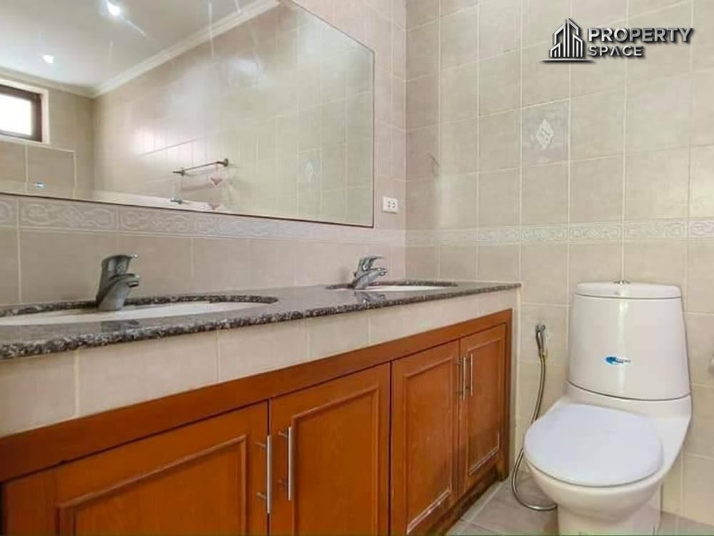 Quick Sale! 3-Bedroom Single Story Pool Villa With Tenant in Jomtien For Sale Image 21