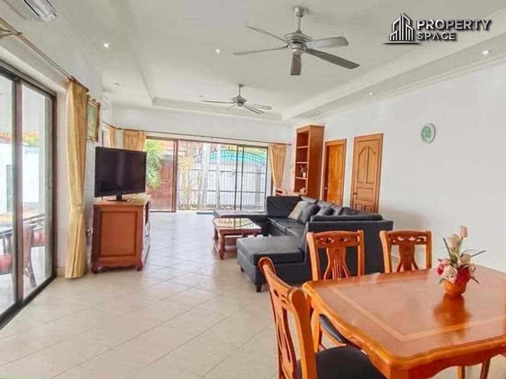 Quick Sale! 3-Bedroom Single Story Pool Villa With Tenant in Jomtien For Sale Image 9