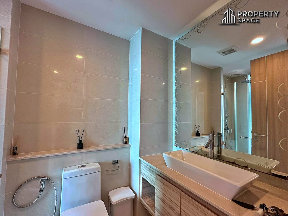 Direct Sea View Studio In The Riviera Wongamat Luxury Condo For Sale Image 10