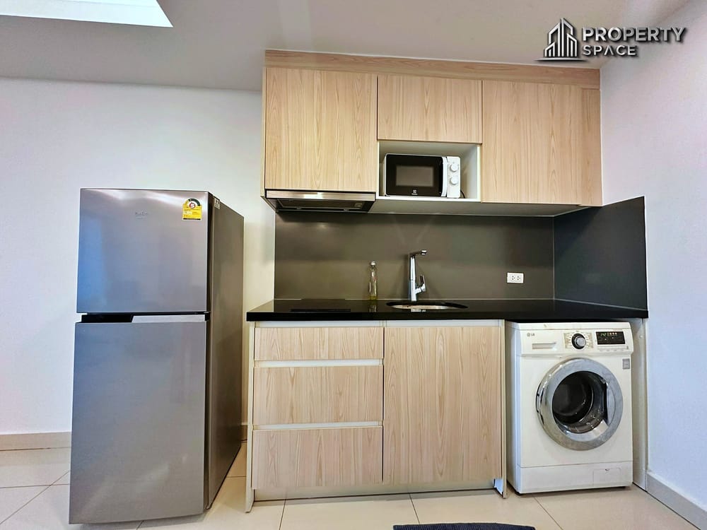 Fully Furnished 2 Bedroom Condo in Laguna Beach Resort 2 Jomtien For Sale – With Tenant Image 7