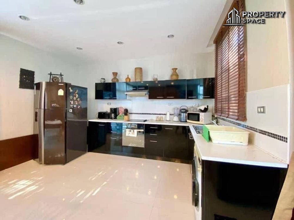 3 Bedroom Pool Villa In Nagawari Pattaya For Sale Image 9