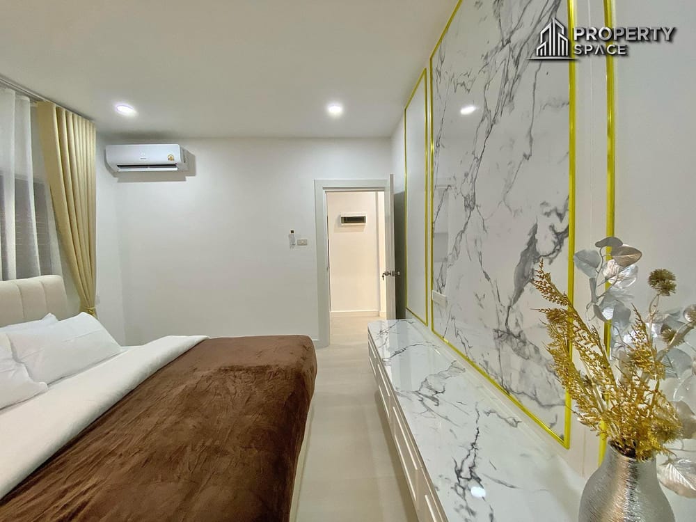 Brand New 4 Bedroom Detached House In East Pattaya Near Jomtien Beach For Sale  Image 27