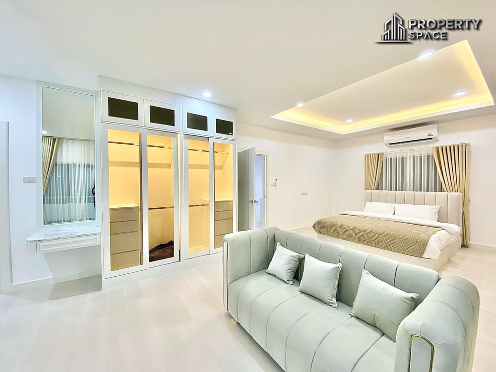 Brand New 4 Bedroom Detached House In East Pattaya Near Jomtien Beach For Sale  Image 20