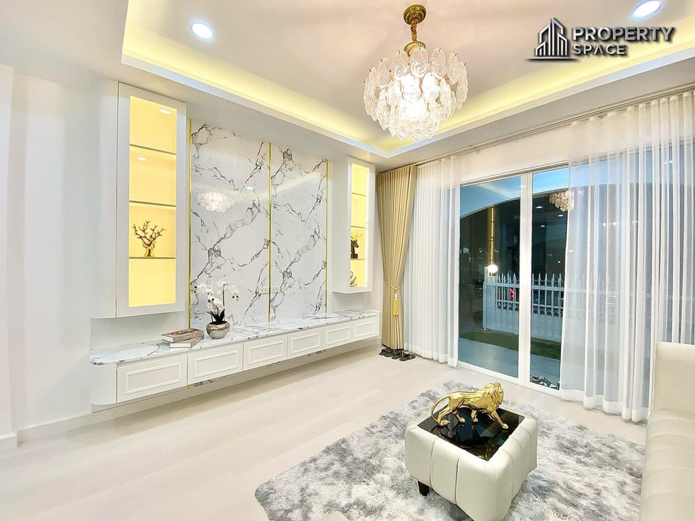 Brand New 4 Bedroom Detached House In East Pattaya Near Jomtien Beach For Sale  Image 9