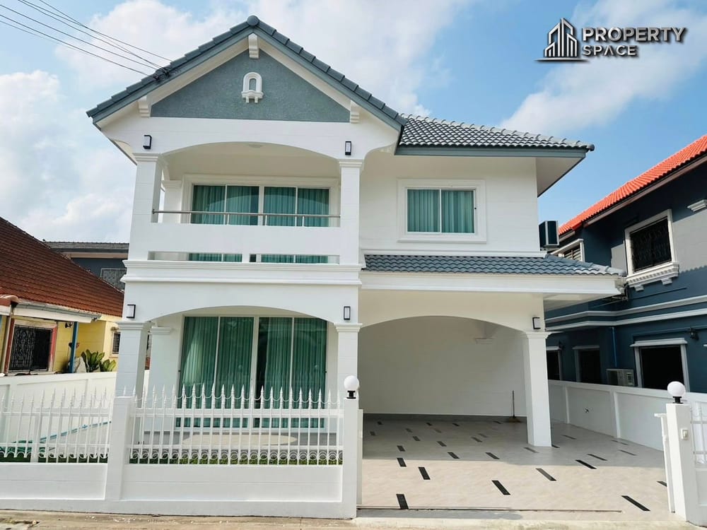 Brand New 4 Bedroom Detached House In East Pattaya Near Jomtien Beach For Sale  Image 1