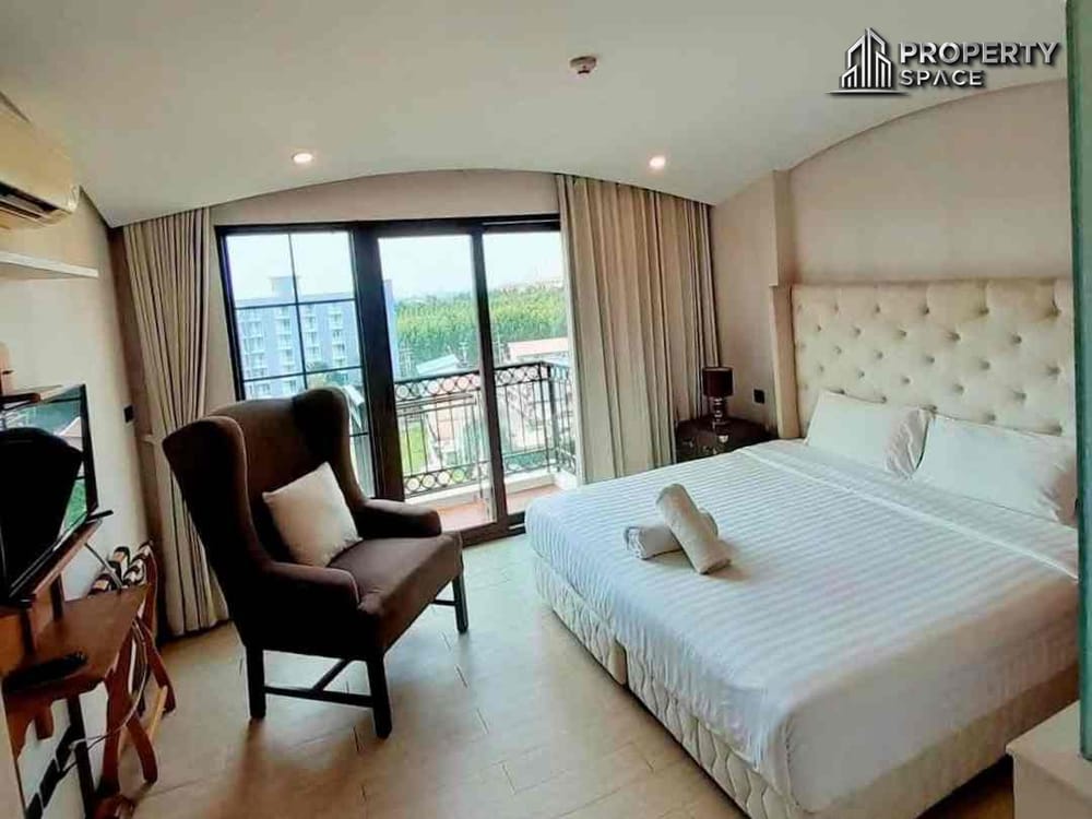 2 Bedroom In Venetian Signature Condo Resort Pattaya For Rent Image 1