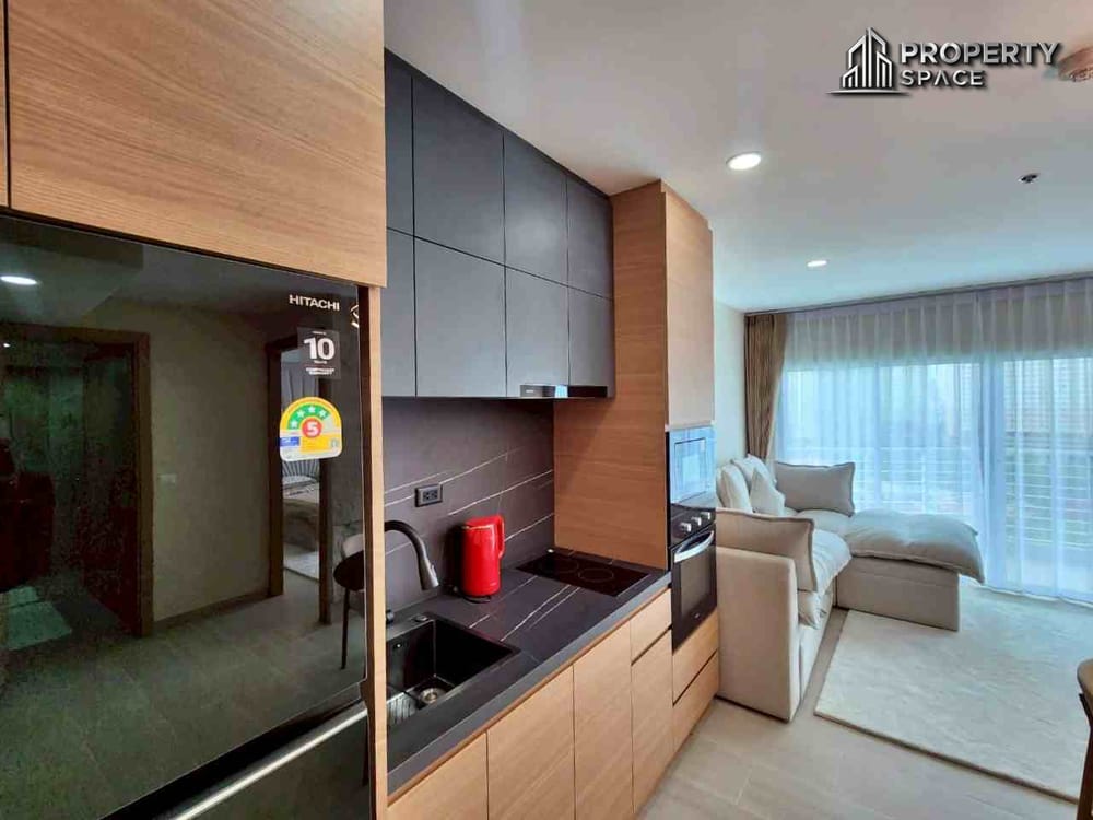 Modern luxury 1 Bedroom Condo Renovation At AD Hyatt For Sale Image 11