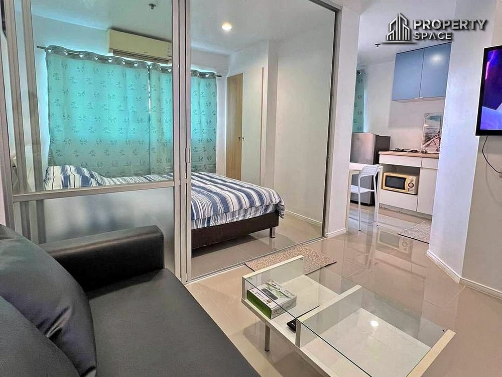 Modern 1 Bedroom Condo In Lumpini Condotown North Pattaya For Sale Image 4
