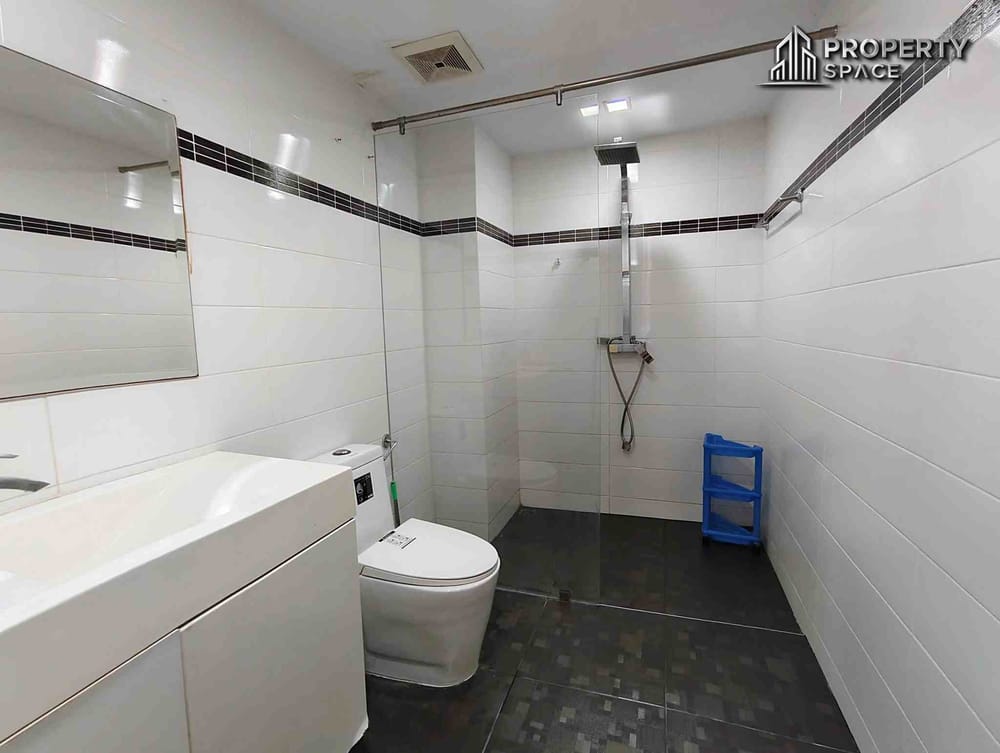 Spacious 2-Bedroom Condo in Park Royal 3 Pratumnak For Sale and Rent Image 12