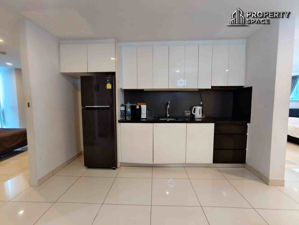 Spacious 2-Bedroom Condo in Park Royal 3 Pratumnak For Sale and Rent Image 8