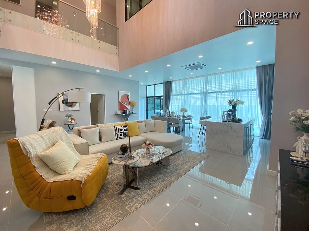 Luxury Modern 4 Bedroom Pool Villa in Huay Yai Pattaya for Sale Image 7