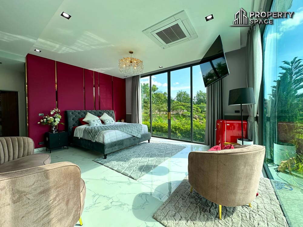 Luxurious Modern Pool Villa 4-Bedroom In Mabprachan Lake Pattaya For Sale Image 25