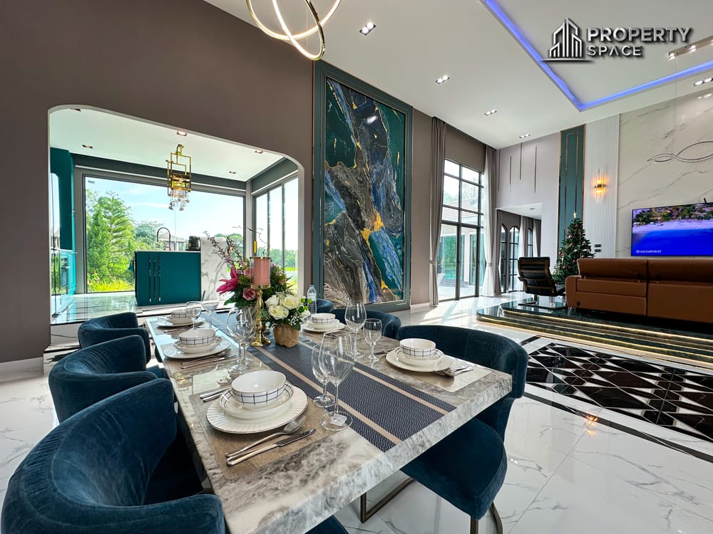 Luxurious Modern Pool Villa 4-Bedroom In Mabprachan Lake Pattaya For Sale Image 16