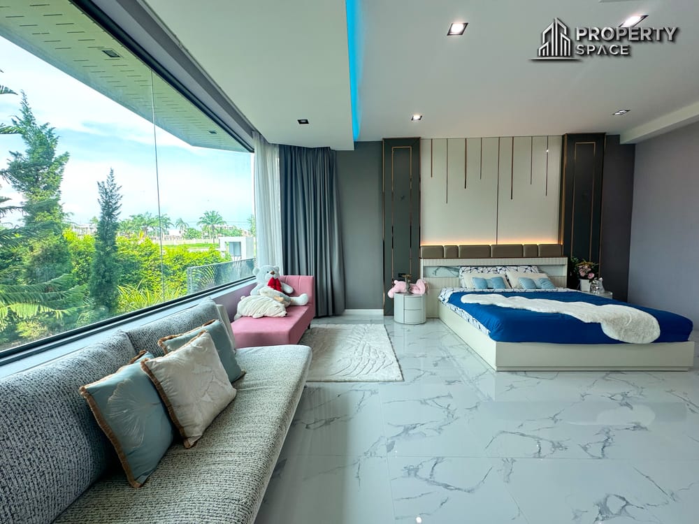 Luxurious Modern Pool Villa 4-Bedroom In Mabprachan Lake Pattaya For Sale Image 36