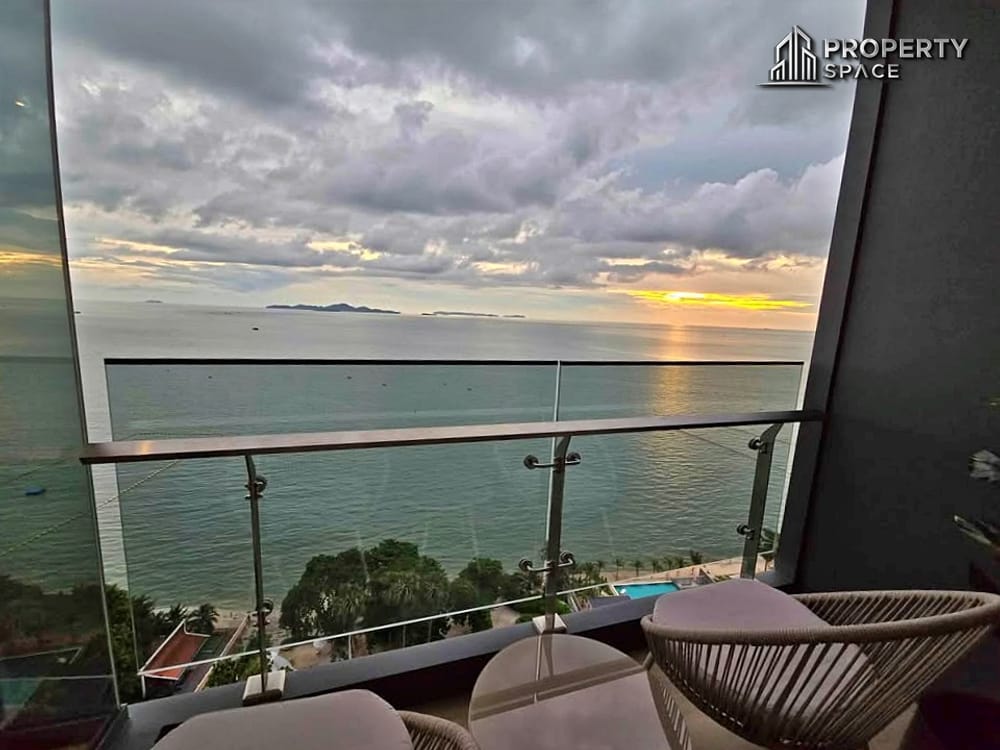 High Floor Sea View Luxury 1 Bedroom In AROM Wongamat Condo For Rent Image 1