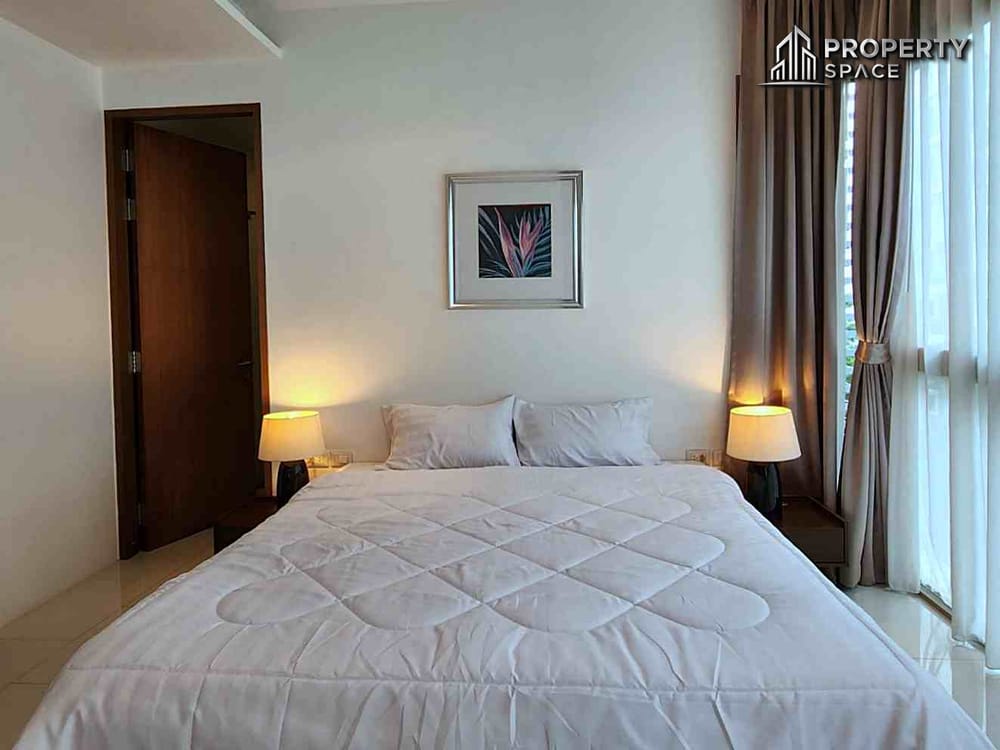 Spacious Beachfront  3 Bedroom Corner Unit At The Sanctuary Wongamat Condo For Sale & Rent Image 23