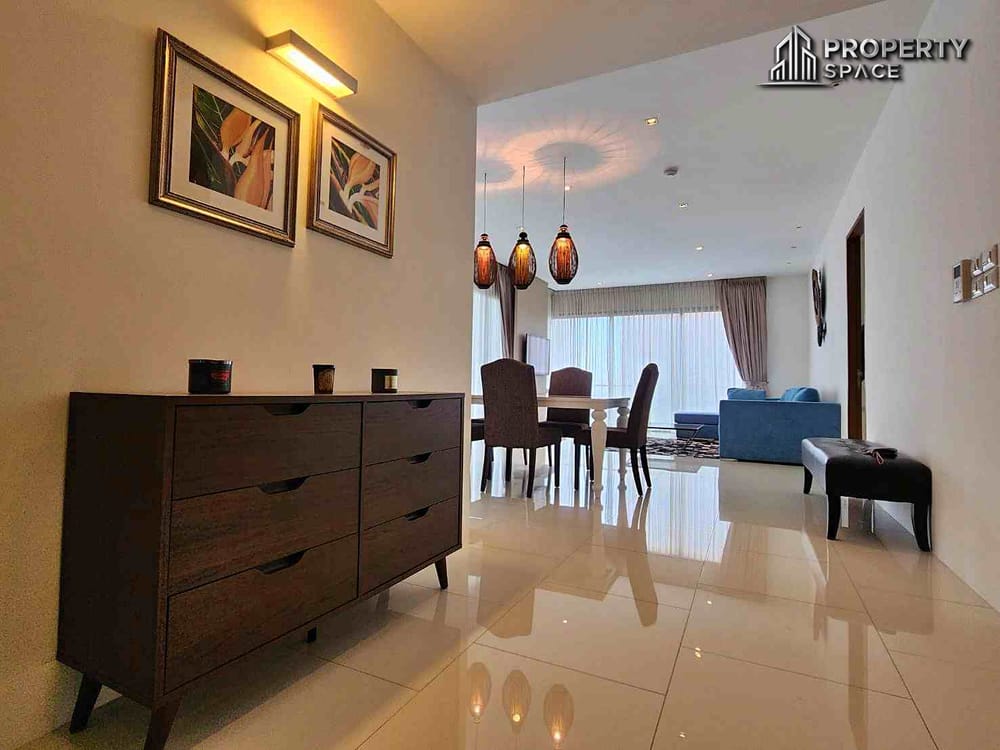 Spacious Beachfront  3 Bedroom Corner Unit At The Sanctuary Wongamat Condo For Sale & Rent Image 7
