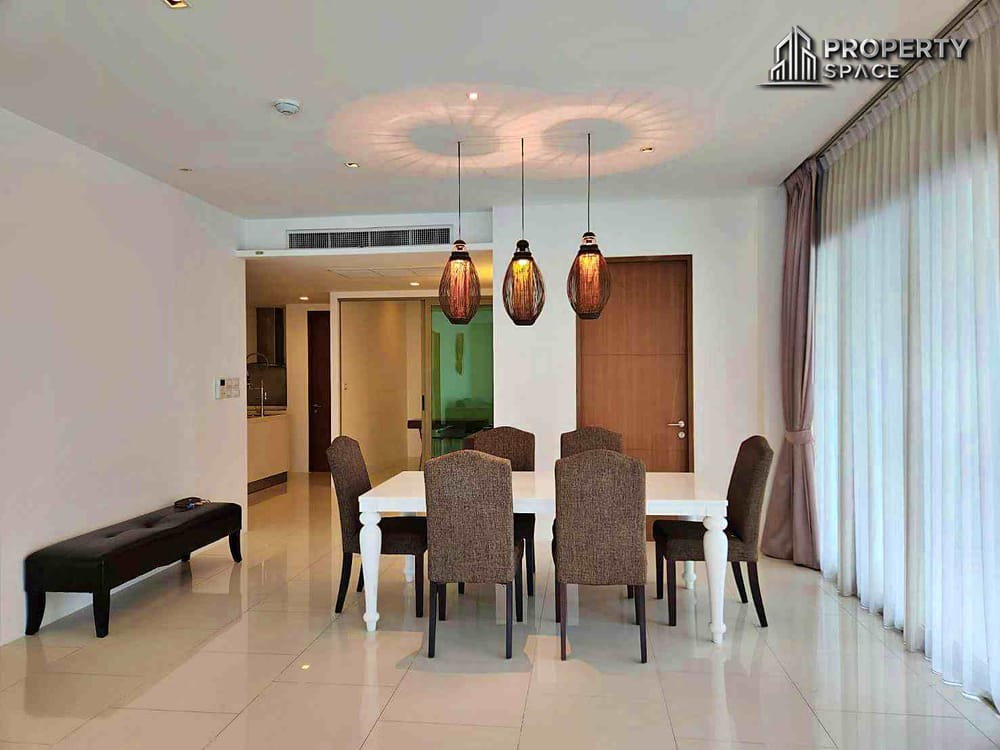 Spacious Beachfront  3 Bedroom Corner Unit At The Sanctuary Wongamat Condo For Sale & Rent Image 9