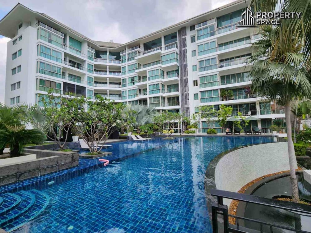 Spacious Beachfront  3 Bedroom Corner Unit At The Sanctuary Wongamat Condo For Sale & Rent Image 42