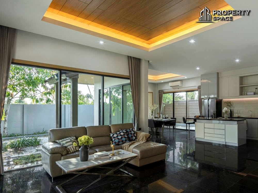 Luxurious Modern 4 Bedroom Pool Villa In Huay Yai Pattaya For Rent Image 7