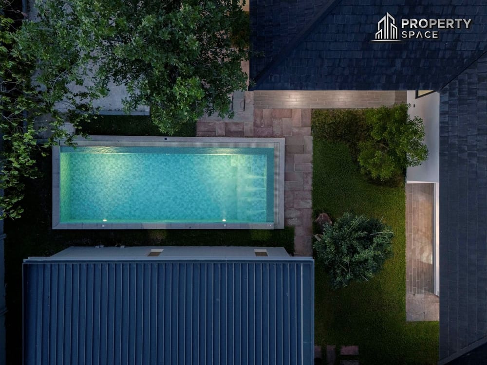 Luxurious Modern 4 Bedroom Pool Villa In Huay Yai Pattaya For Rent Image 5