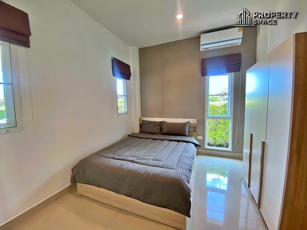 Spacious 3 Bedroom House In Huay Yai Pattaya For Sale Image 12