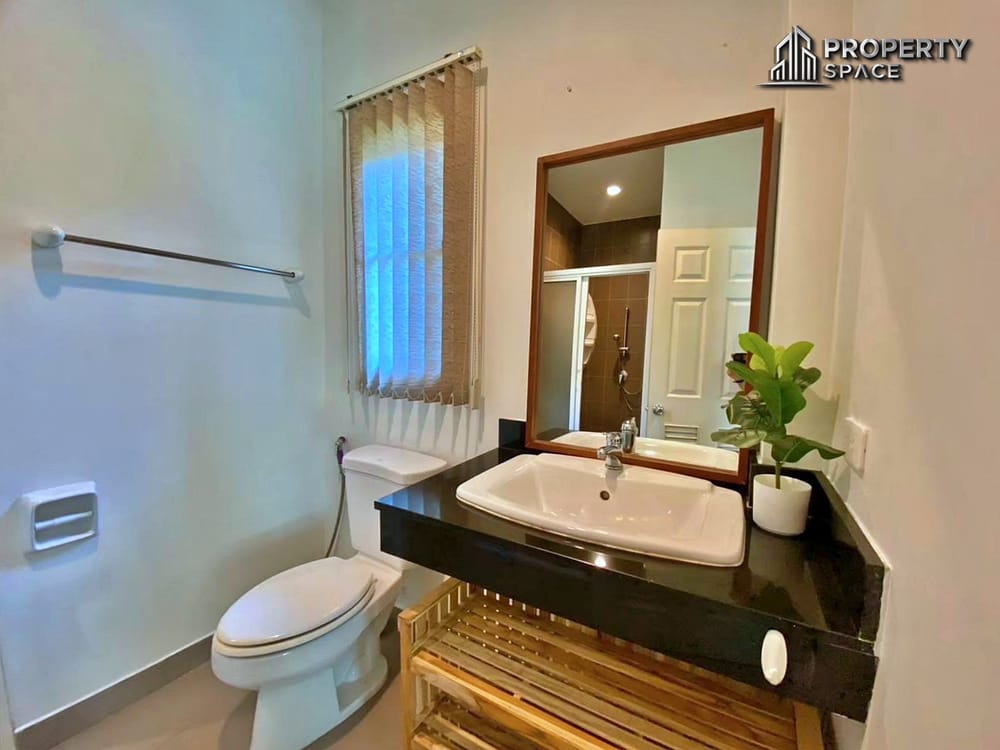 Spacious 3 Bedroom House In Huay Yai Pattaya For Sale Image 13