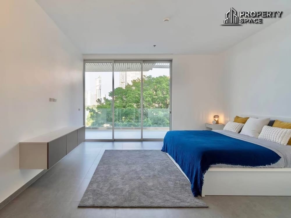 Unparalleled Sea View: Large 2-Bedroom Luxury Unit in The Cove Wongamat Condo For Rent Image 15