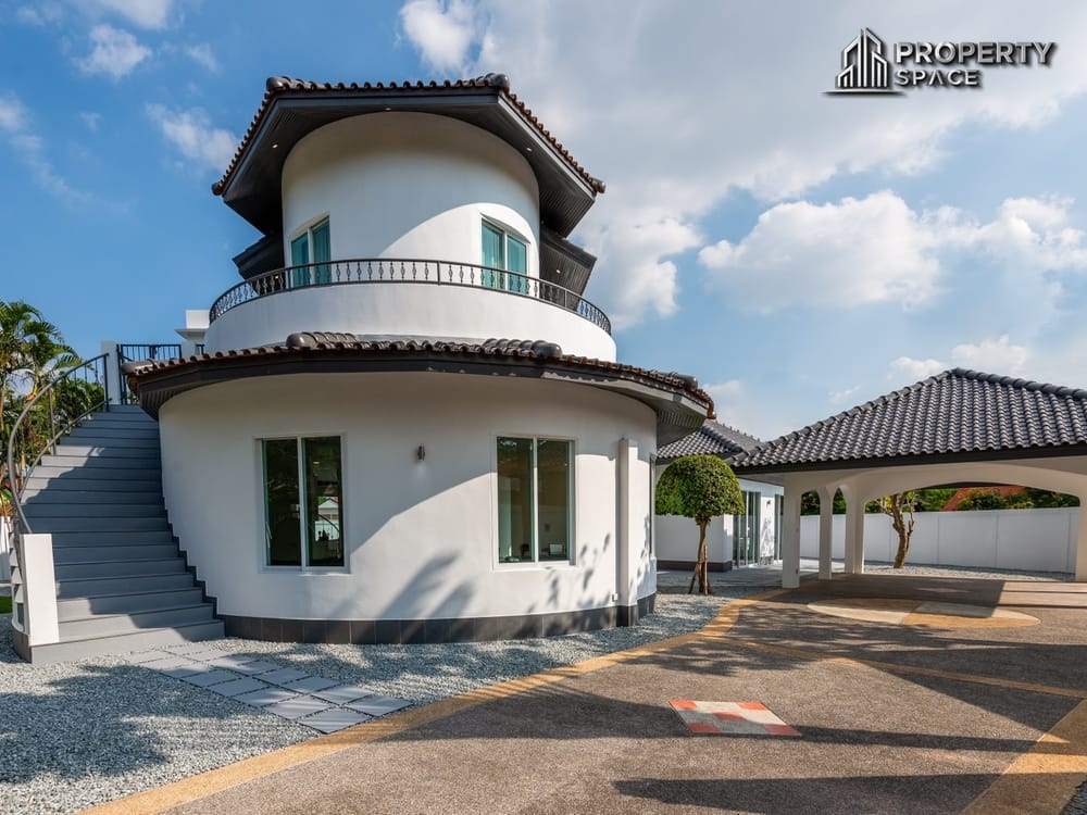 Newly Renovated 4-Bedroom Pool Villa With Daily Rental License For Business in Soi Siam Country Club For Sale Image 4