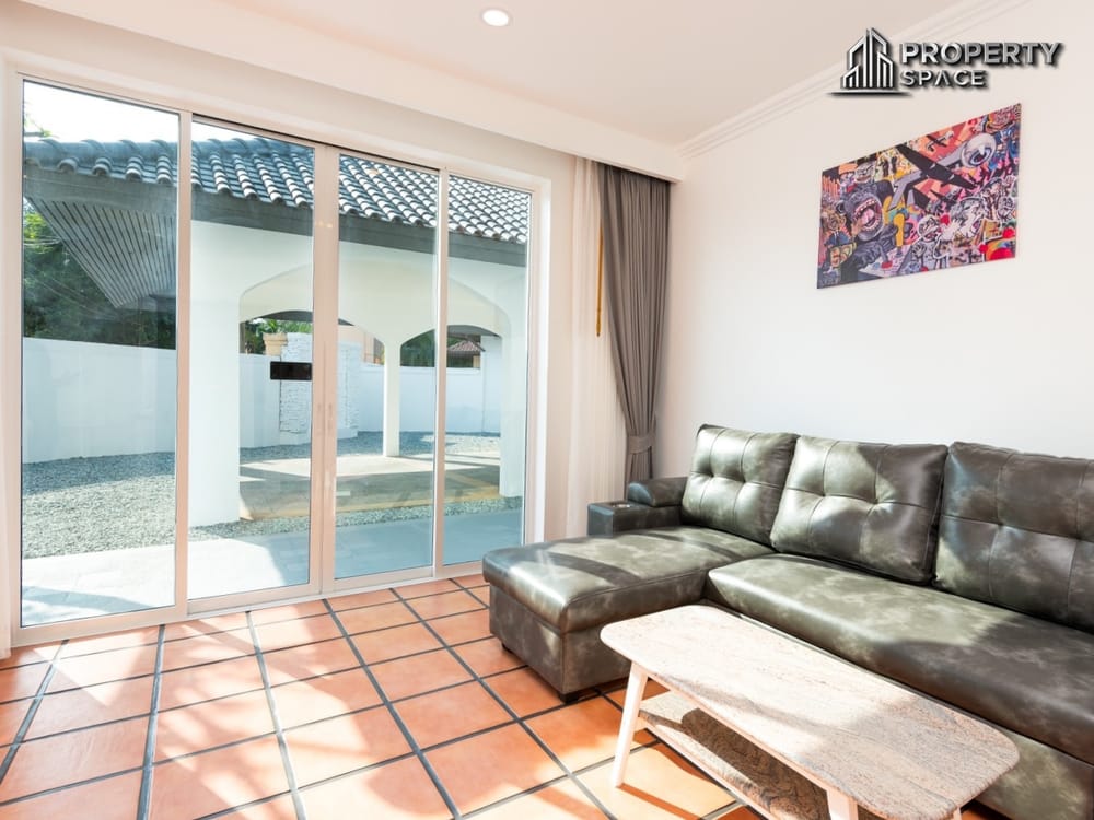 Newly Renovated 4-Bedroom Pool Villa With Daily Rental License For Business in Soi Siam Country Club For Sale Image 14