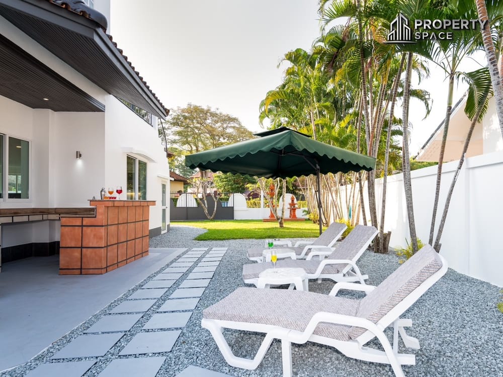 Newly Renovated 4-Bedroom Pool Villa With Daily Rental License For Business in Soi Siam Country Club For Sale Image 5