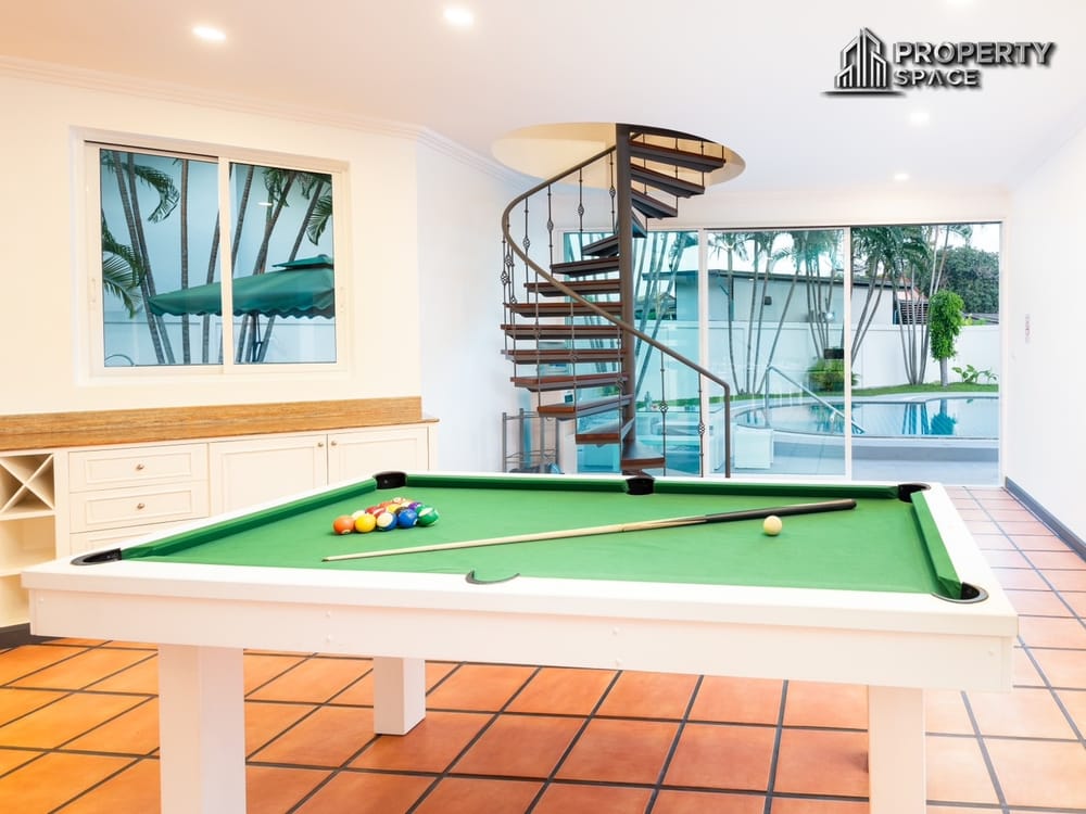 Newly Renovated 4-Bedroom Pool Villa With Daily Rental License For Business in Soi Siam Country Club For Sale Image 6