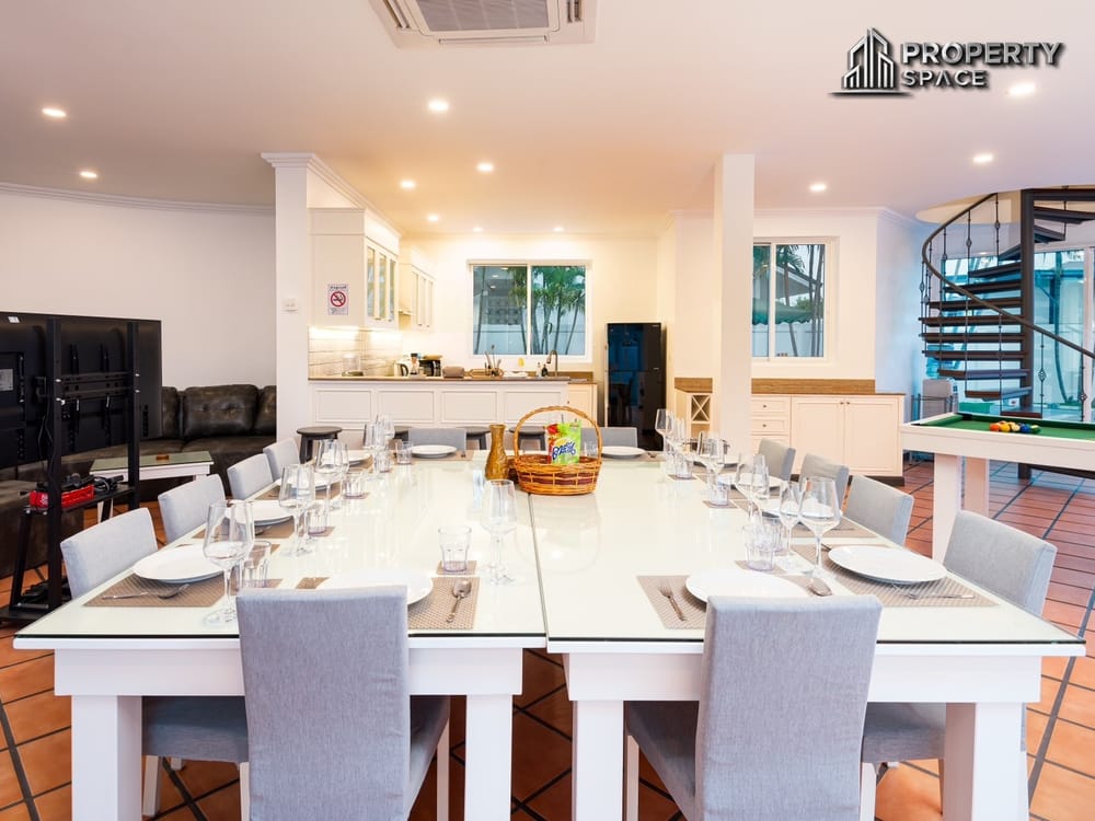 Newly Renovated 4-Bedroom Pool Villa With Daily Rental License For Business in Soi Siam Country Club For Sale Image 9