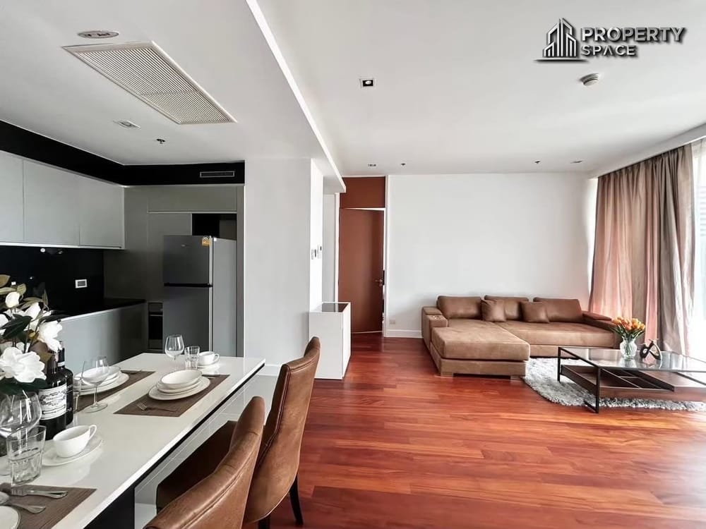 Specious 2-Bedroom Luxury Unit sea view in The Cove Pattaya for Rent Image 11