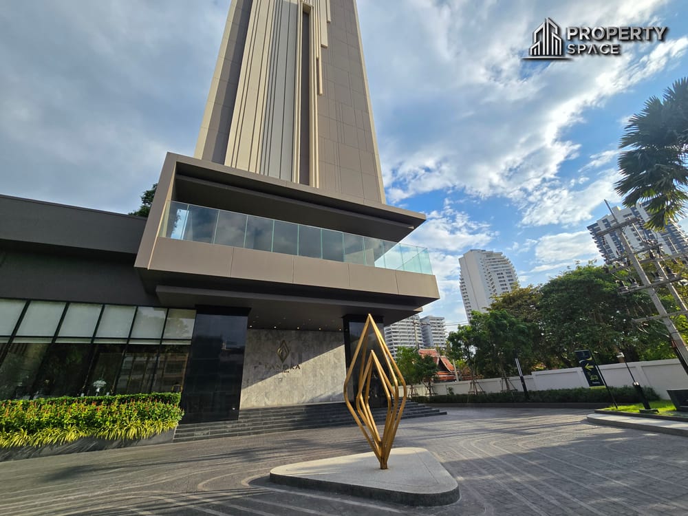 Sea View Luxury 1 Bedroom in The Panora Pattaya For Sale & Rent Image 1