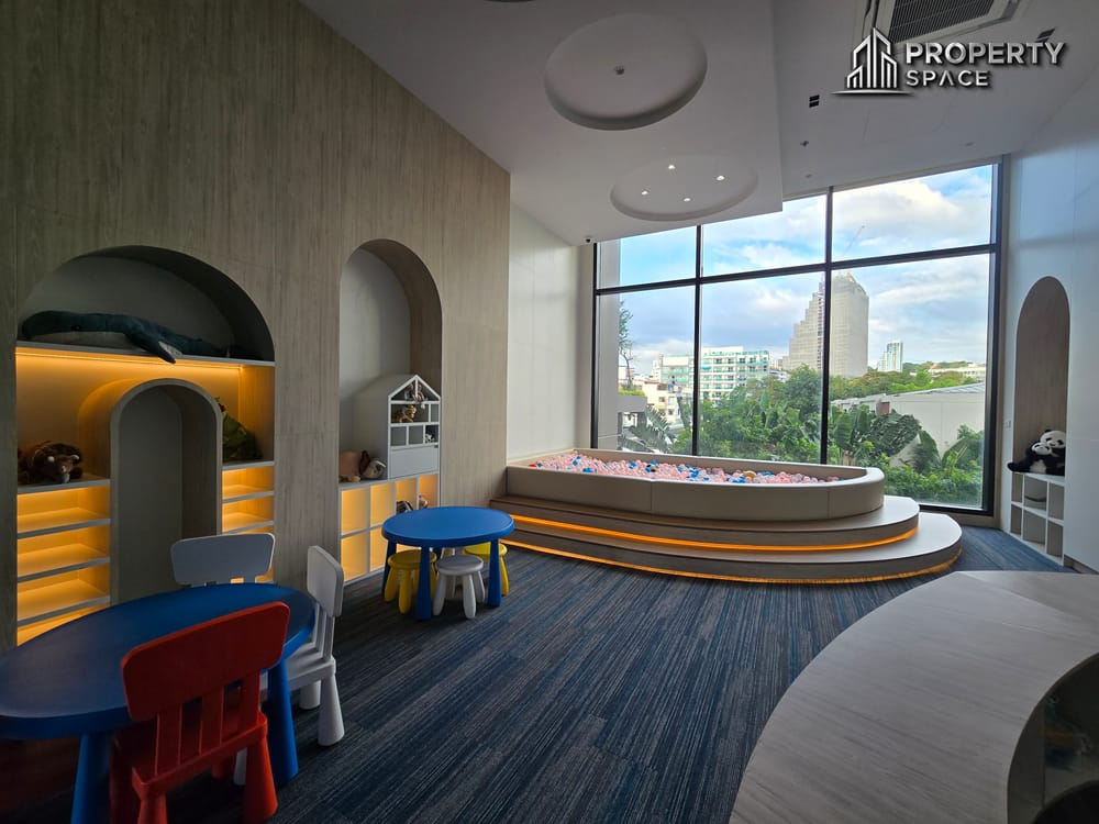 Sea View Luxury 1 Bedroom in The Panora Pattaya For Sale & Rent Image 18