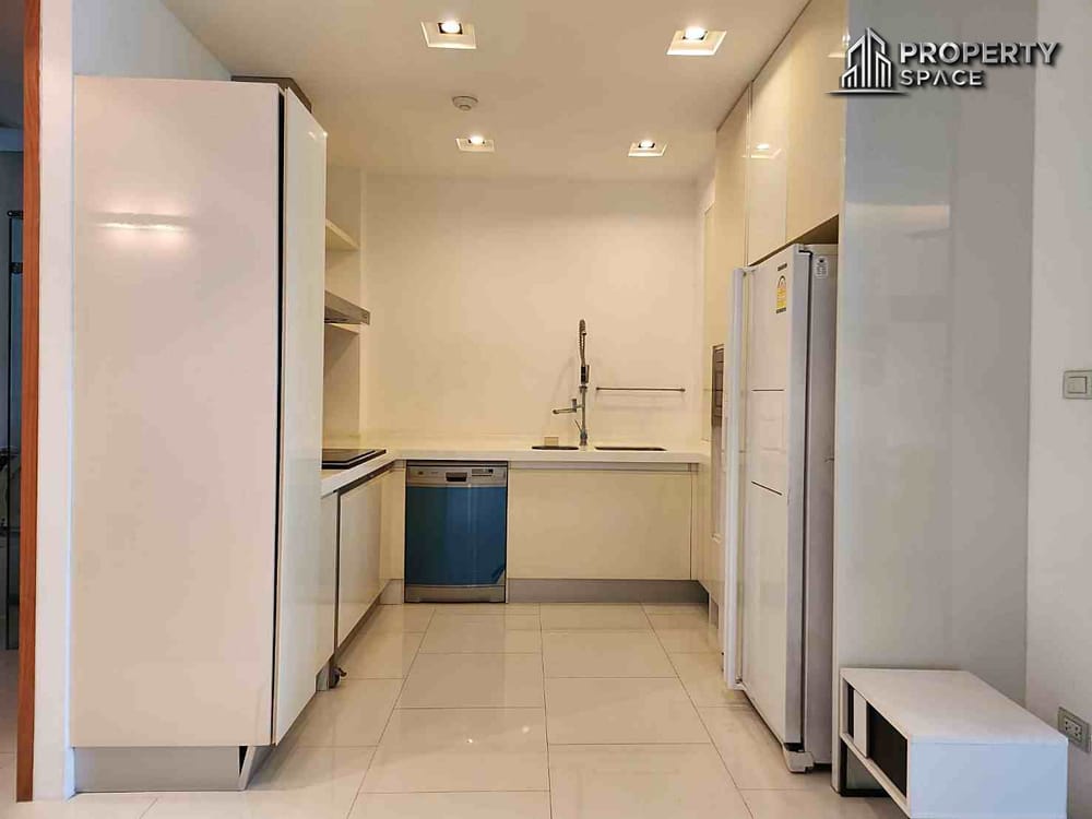 Beachfront 2-Bedroom Condo In The Sanctuary Wongamat For Sale And Rent Image 12