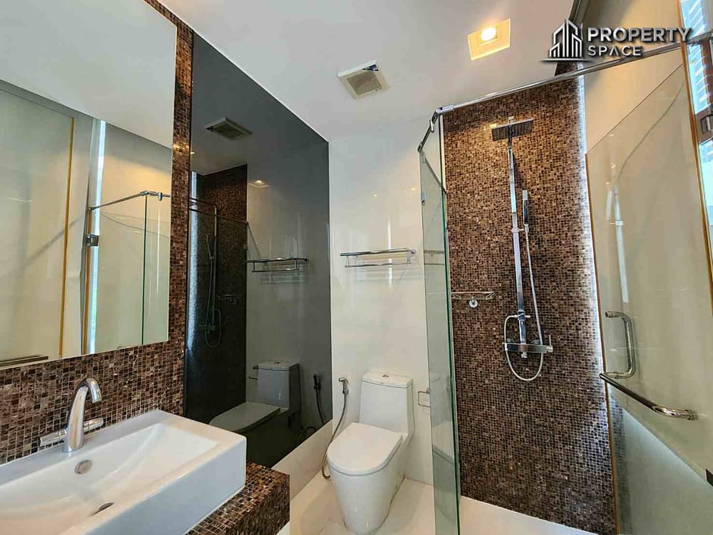 Beachfront 2-Bedroom Condo In The Sanctuary Wongamat For Sale And Rent Image 19