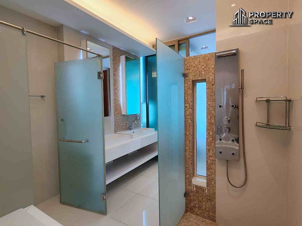 Beachfront 2-Bedroom Condo In The Sanctuary Wongamat For Sale And Rent Image 29