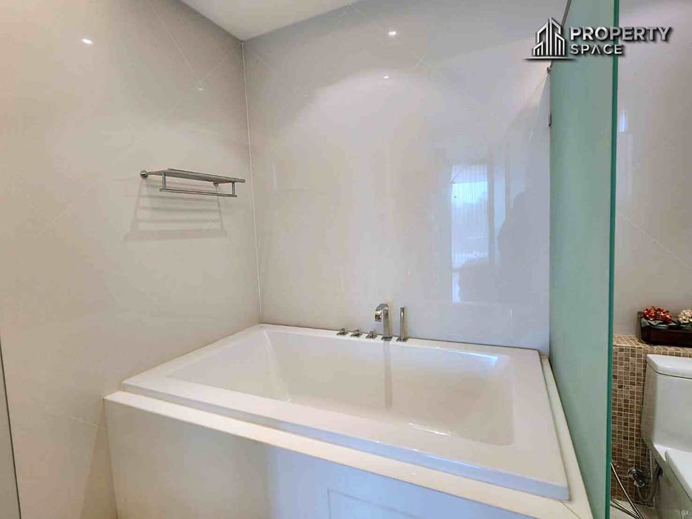 Beachfront 2-Bedroom Condo In The Sanctuary Wongamat For Sale And Rent Image 28