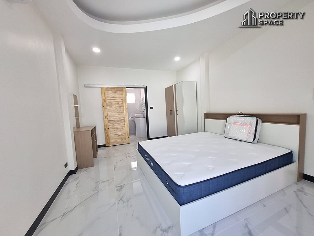 Newly Renovated 4 Bedroom Pool Villa In Chaiyapruk2 East Pattaya For Sale And Rent Image 14