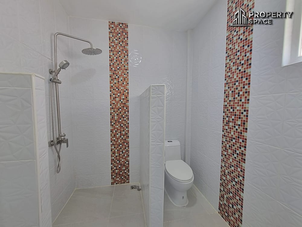Newly Renovated 4 Bedroom Pool Villa In Chaiyapruk2 East Pattaya For Sale And Rent Image 17